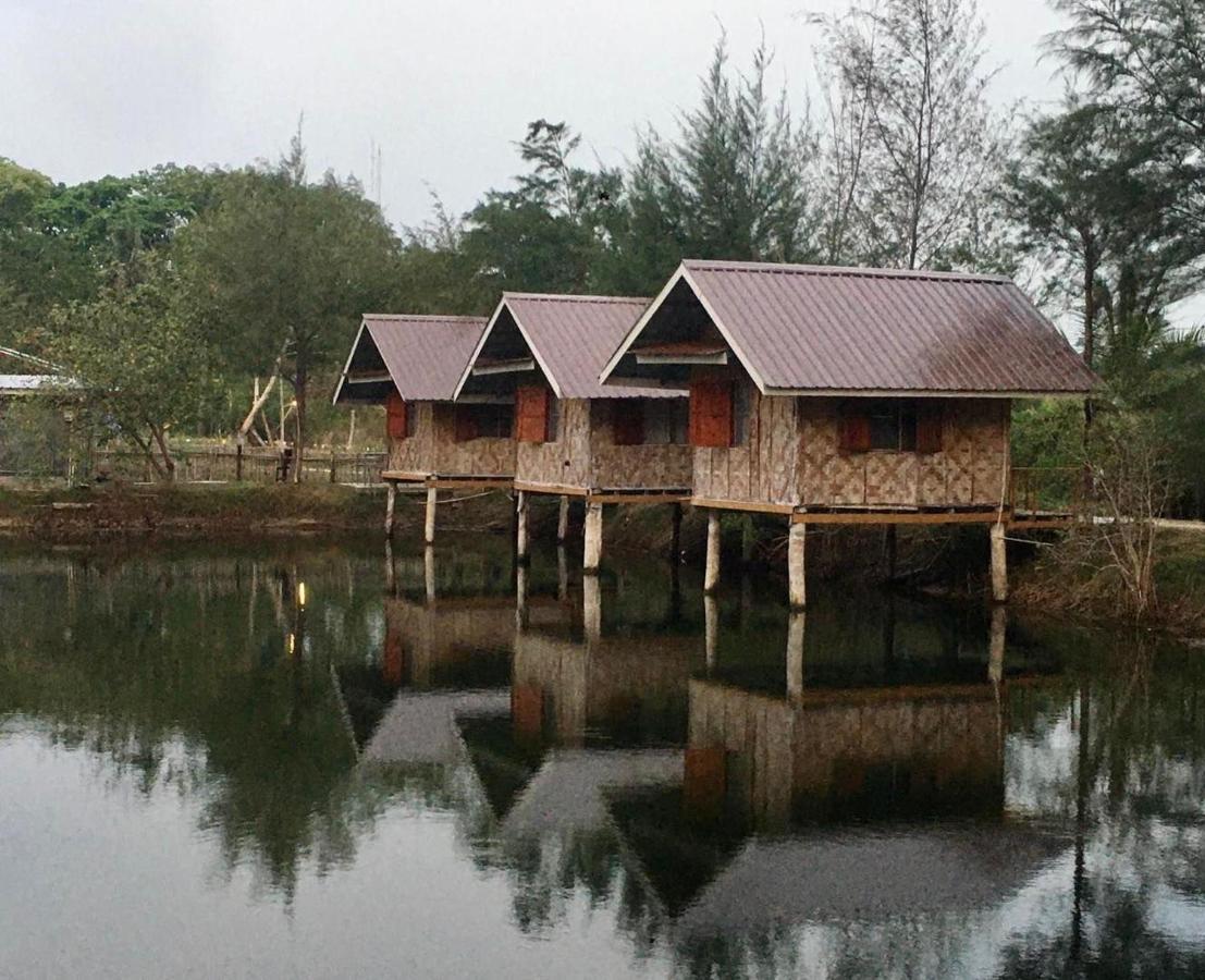 Numpu Baandin Hotel Sam Roi Yot Ngoại thất bức ảnh