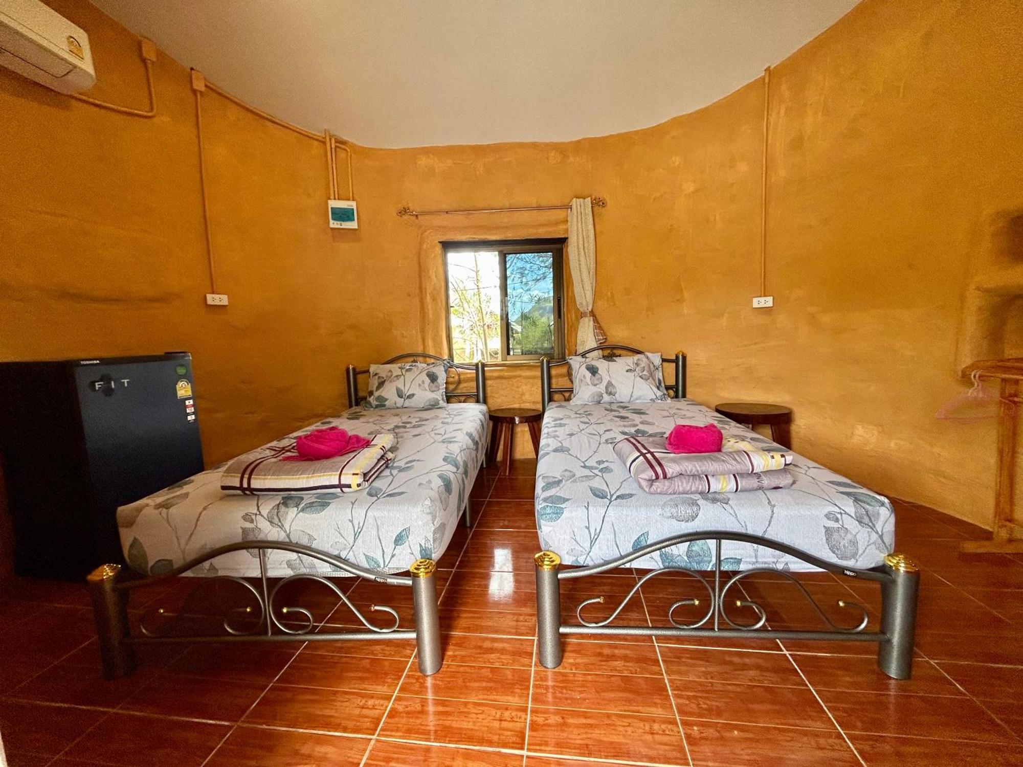 Numpu Baandin Hotel Sam Roi Yot Ngoại thất bức ảnh